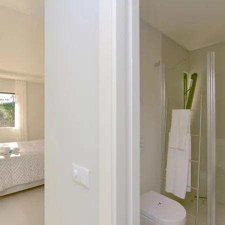 Birdie Bliss - Cleverdetails - Sleeps 4 Adults And 1 Child Apartmán *