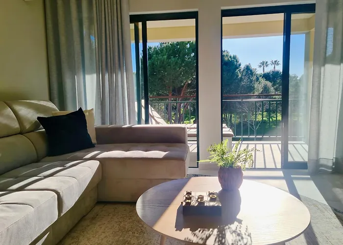 Birdie Bliss - Cleverdetails - Sleeps 4 Adults And 1 Child