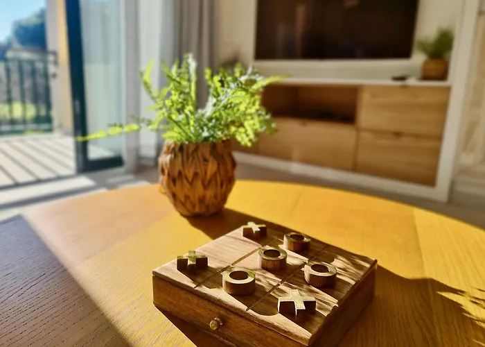 Birdie Bliss - Cleverdetails - Sleeps 4 Adults And 1 Child