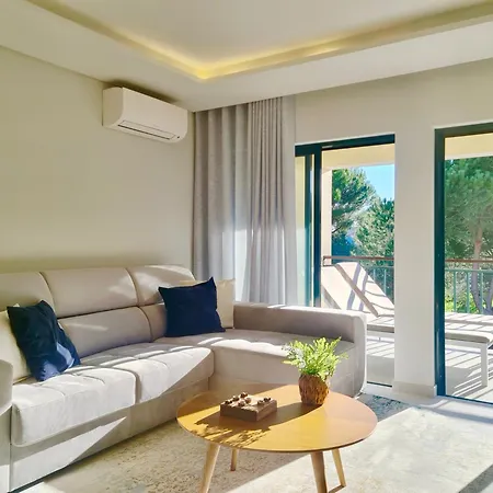 Birdie Bliss - Cleverdetails - Sleeps 4 Adults And 1 Child Apartment Vilamoura