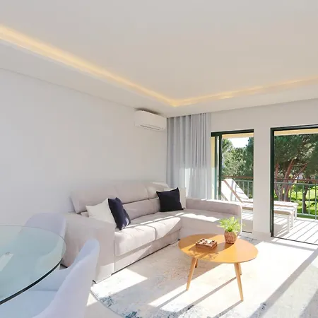 Birdie Bliss - Cleverdetails - Sleeps 4 Adults And 1 Child Apartment