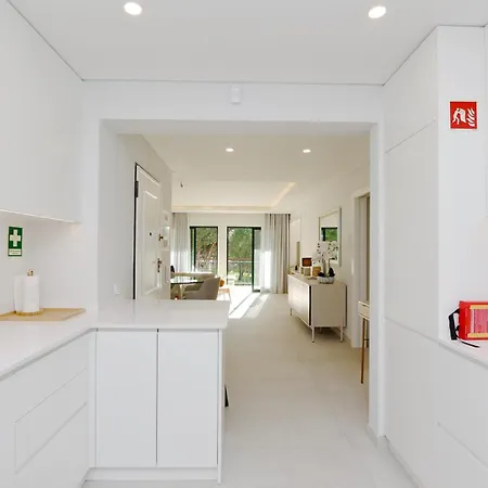 Birdie Bliss - Cleverdetails - Sleeps 4 Adults And 1 Child Apartment